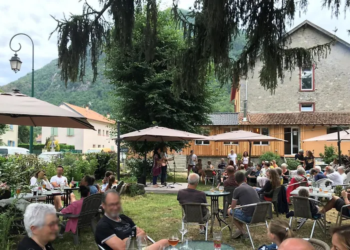 Maison L'orriégeoise Bed & Breakfast 3*